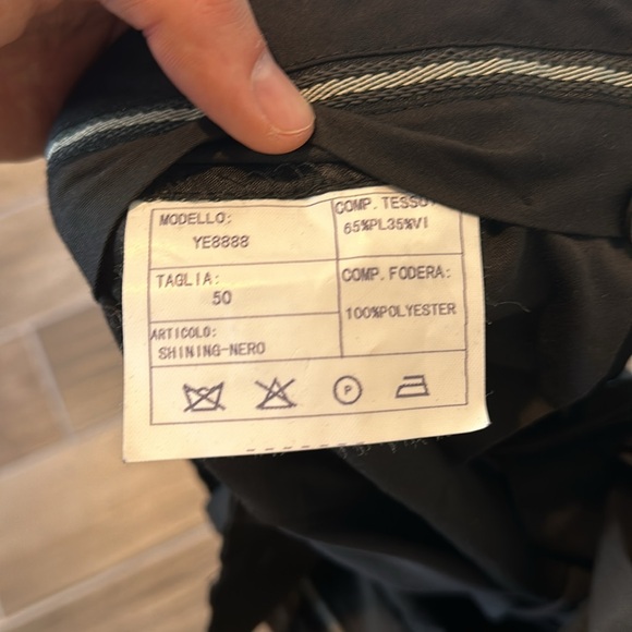 Yves Saint Laurent Black Suit - Picture 4 of 7